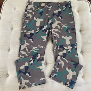 New NIP Chicme Green Camouflage Cargo Pants 3XL